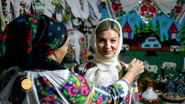 &bdquo;Povestiri la gura sobei: cum arătau sărbătorile &icirc;n Vrancea de altădată&rdquo;